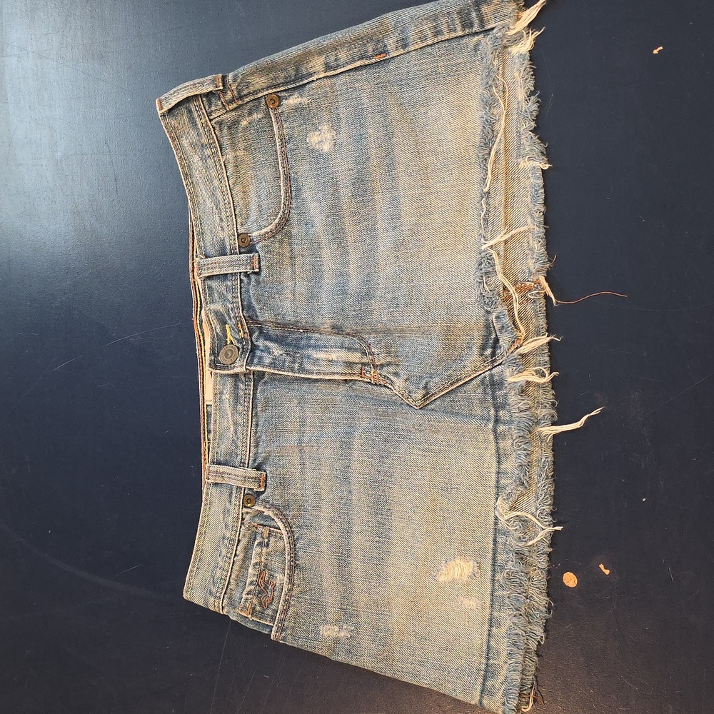 Hollister jeans skirt